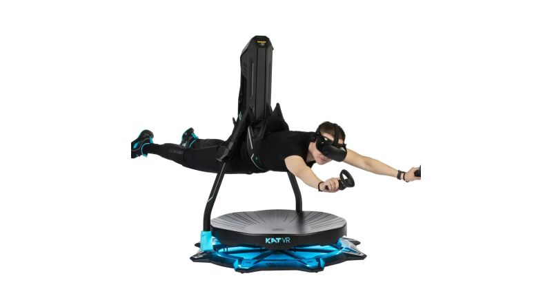 KATWALK C2 CORE + KAT NEXUS（送料無料） Amazon.co.jp: KAT Walk C2 Core VRゲームトレッドミル、究極の没入型